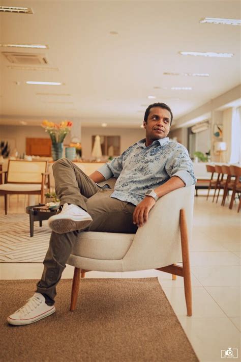 Lojas Dular Itabira - Ensaio Corporativo, Lucio Barbosa, Lojas Dular Interiores, Itabira MG ...