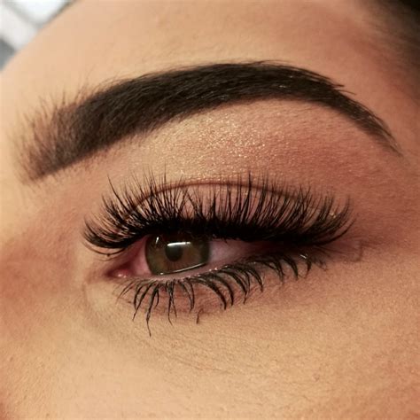 Eyelash Extensions - deisebeauty