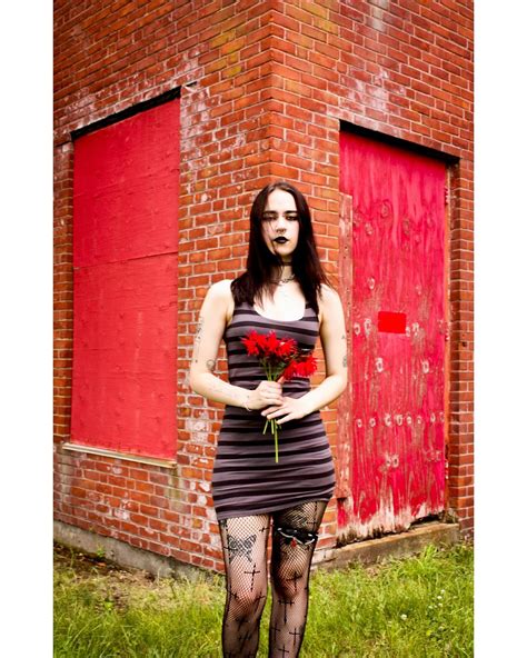 Angela Skye (@pics.by.angelaskye) • Instagram photos and videos