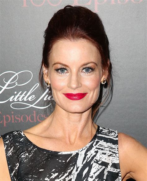 Laura Leighton Style, Clothes, Outfits and Fashion • CelebMafia