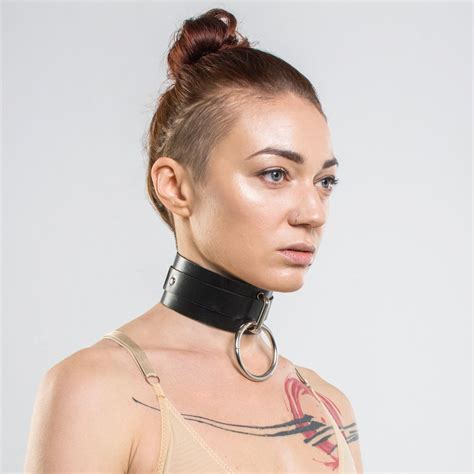 Leather Bondage Collar and Leash/ BDSM-Gear for Women / Pet | Etsy