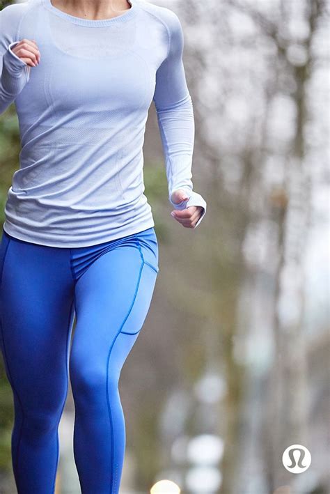 Clear mind, strong stride. Distraction-free runs. | Workout attire ...