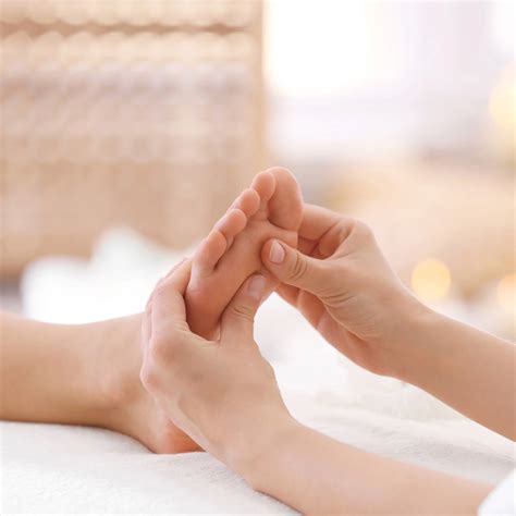 Reflexology Foot Massage | Health Clinic | Purebei