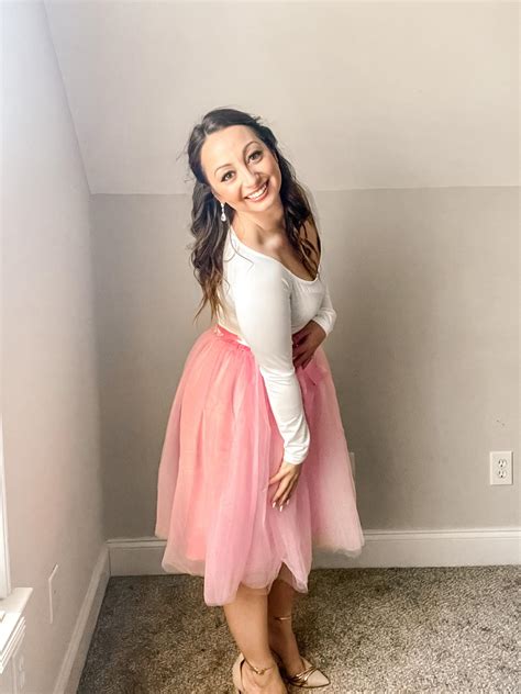 Courtney Nielson, Creator/Influencer Page