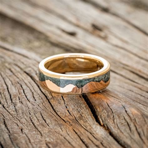 "HELIOS" - Mountain Range Wedding Band w/ 14k Gold & Moss – Staghead