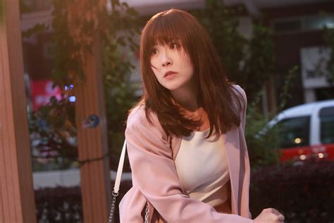 36歲劉佩玥7年地下情再浮面｜剛拒拍戀綜怕嚇走男仔 轉頭斷正同周志文鬼祟拍拖！ | 最新娛聞 | 東方新地