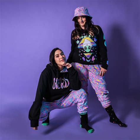 Cupquake x LaurenzSide – iHasCupquake