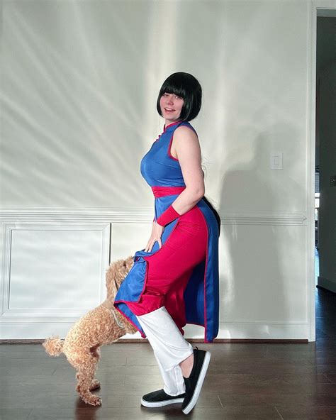 TW Pornstars - 2 pic. MuscleMommyCosplays (🍑Linnea). Twitter. Some chi