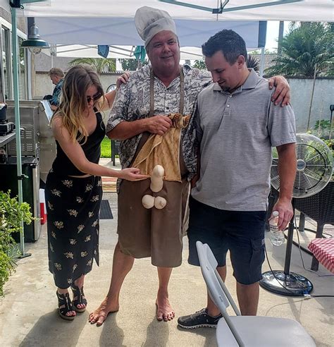DELUXE HEAD CHEF Penis Prank Apron the Perfect Father's Day Gag Gift
