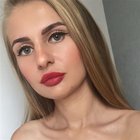 Юлия Гладченко (@yulia.hladchenko) • Threads, Say more