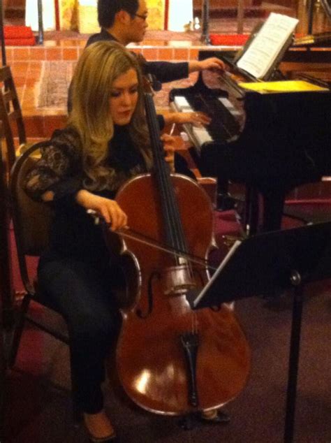 Lindsey Springer - Bio