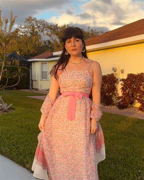 Brianna Moon | Creative Curator of Style & Stories (@itsbriannamoon