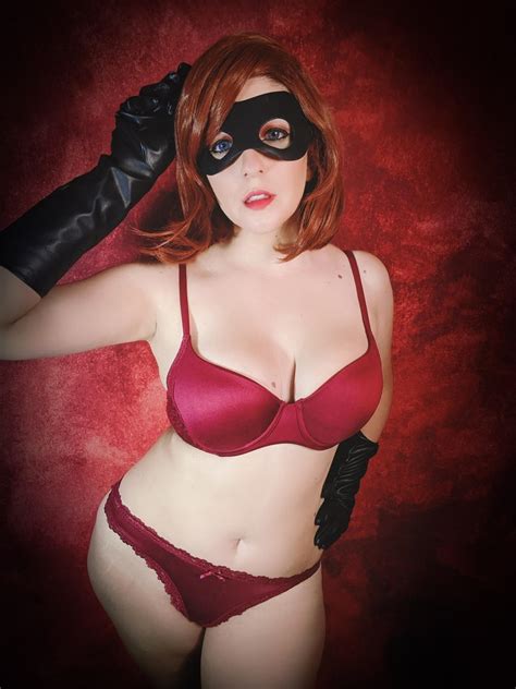 Elastigirl Cosplay by Hikari-Cosplay on DeviantArt