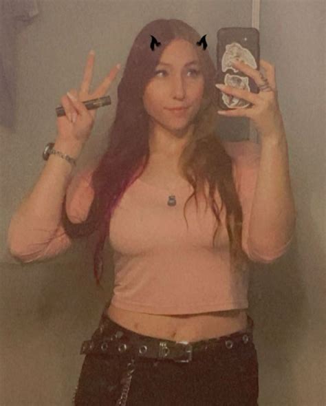 Tia Jones :) (@tia.jones_) • Instagram photos and videos