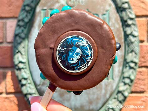 Haunted Mansion Fans! RUN to Main Street Confectionery in Magic Kingdom