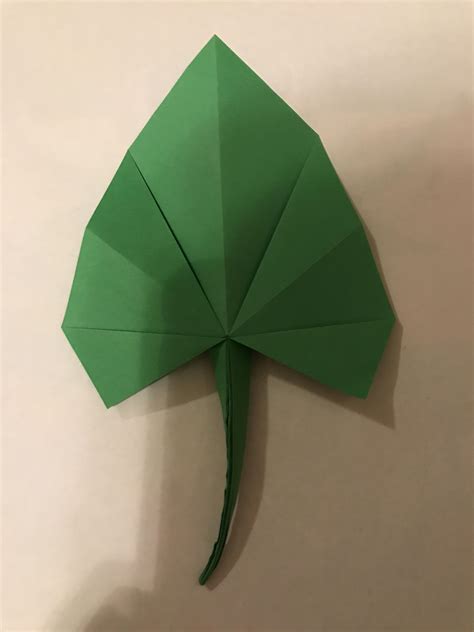 origami leaf designed  folded   origami