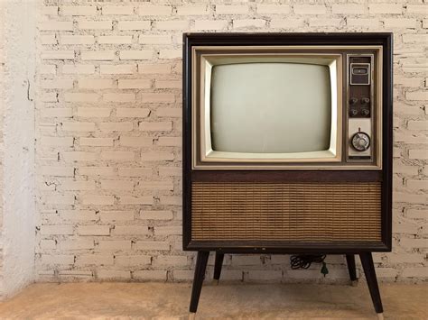evolution  tvs  vintage  smart hub