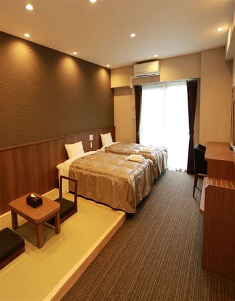 THE BASE SAKAI HIGASHI APARTMENT HOTEL - Prices & Inn Reviews (Osaka ...