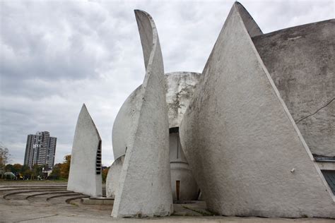 The Kyiv Crematorium, A Socialist Modernist Highlight - cherylhoward.com