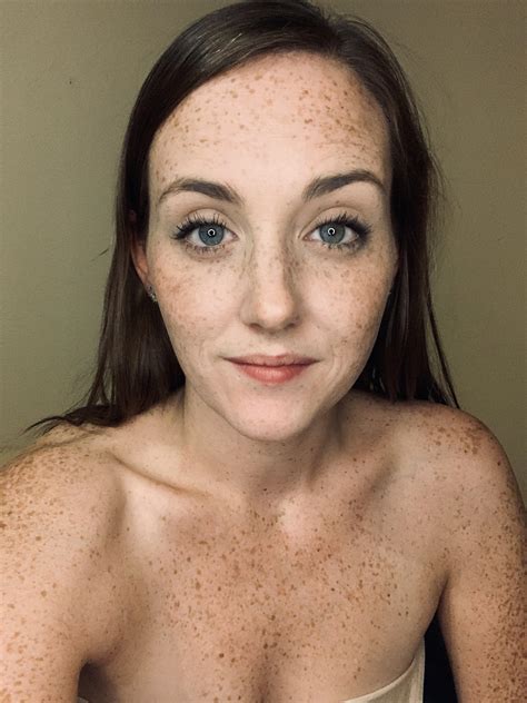 1432 best Kissing Girls images on Pholder | Freckled Girls