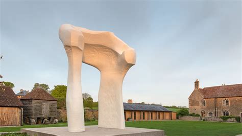 A Country Refuge for London Creatives - The New York Times