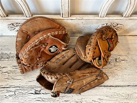 A2000 Glove for sale | Only 3 left at -65%