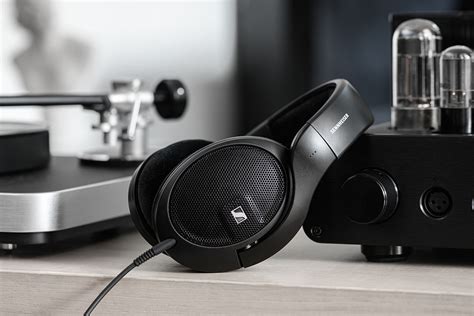 Review: Sennheiser HD 560S headphones