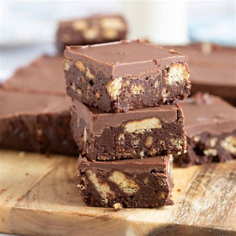 easy chocolate tiffin recipe effortless foodie