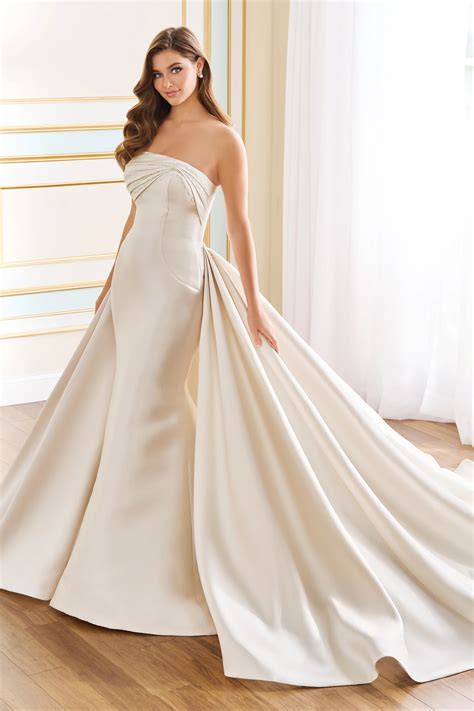 simple white wedding dresses 6