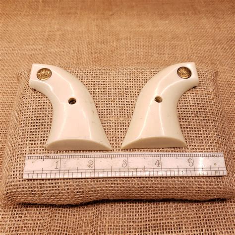 high standard double  white grip set  arms  idaho llc