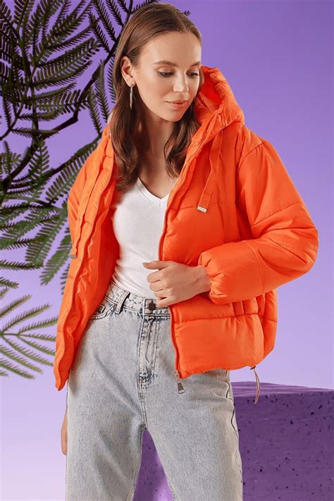 DART Orange Line: Full List of Station Stops and Times 26