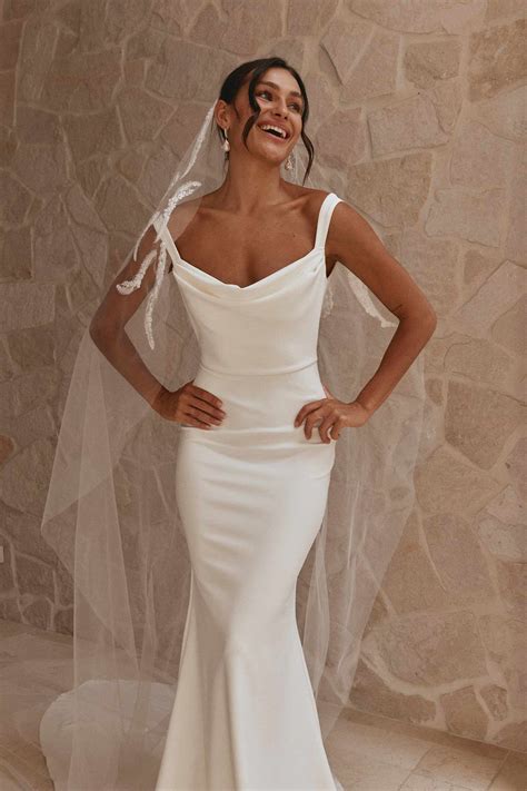 Solstice Veil | Feather Tulle Veil – Grace Loves Lace US