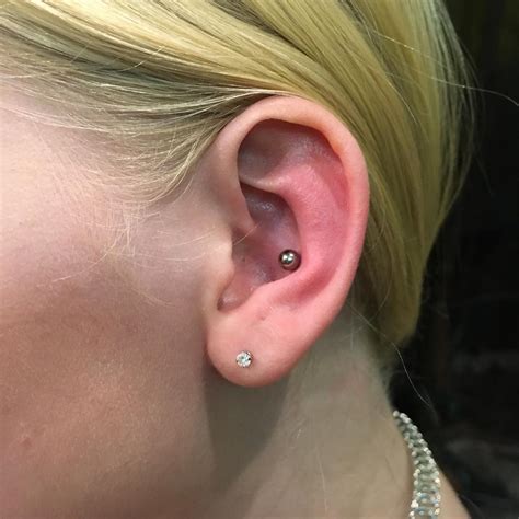 60 Best Conch Piercing Ideas - All You Need to Know (2019)