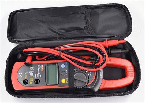 UT204 is able to measure DC current and also True RMS - Electronics-Lab.com