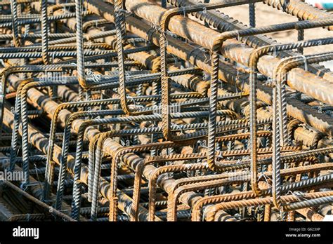 Construction rebar for reinforcing concrete Stock Photo - Alamy