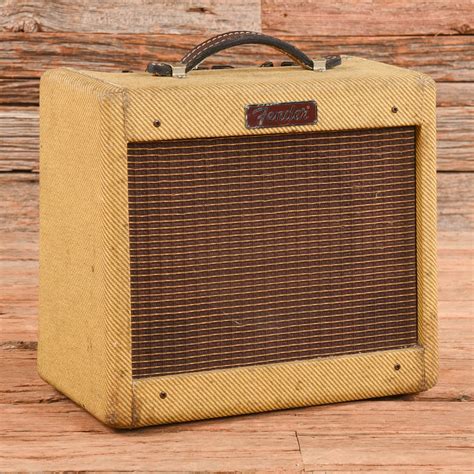fender bronco amp  channel  watt  solid state guitar combo amp