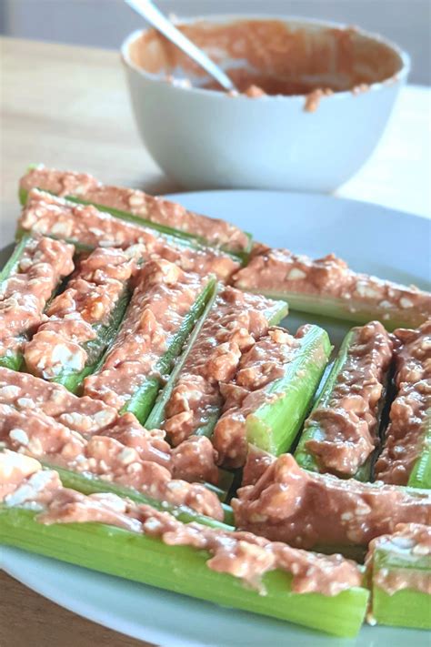 Stuffed Celery Sticks With Cream Cheese (Vintage Family Recipe) - The