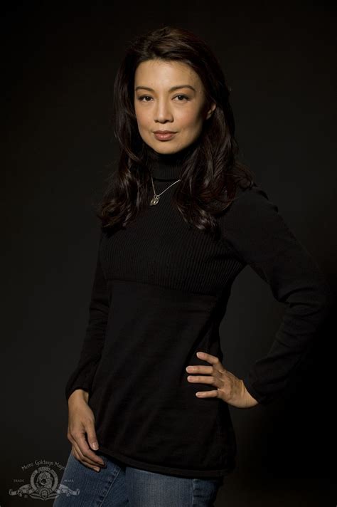 Stargate Universe - Season 1 Promo | Family photoshoot, Stargate, Pop
