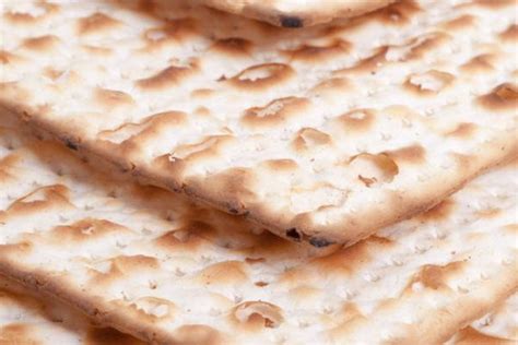 The Inner Meaning of Matzah - Jewish Holidays