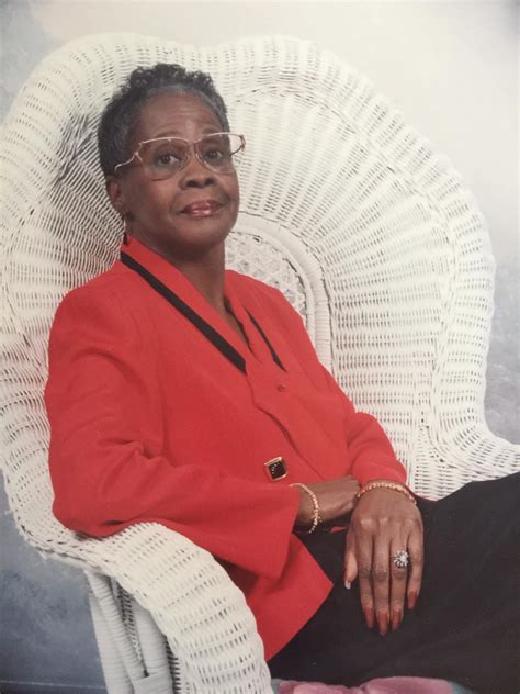 Fairhope Funeral Home Wolfe Bayview: Honoring Families with Compassionate Care 6