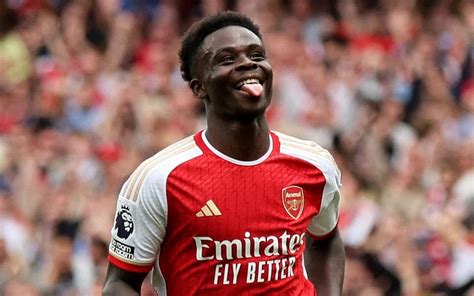 All About Bukayo Saka: Bio, Family, Girlfriend, Net Worth, Salary, Cars ...