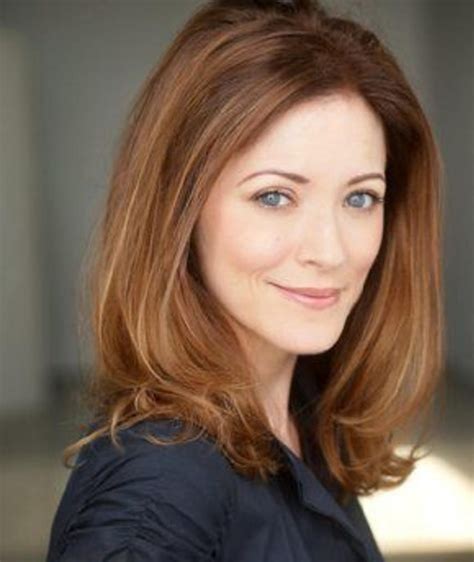 Elizabeth Bogush's Instagram, Twitter & Facebook on IDCrawl