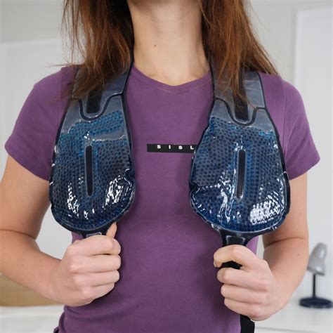 Buy Hug Wearable Heat Packs Online | For Period, Back or Neck Pain | Hug