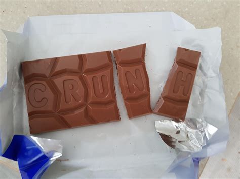Least shareable chocolate bar ever : r/CrappyDesign