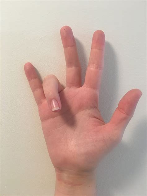 Fingers Locking Closed at Brayden Woodd blog