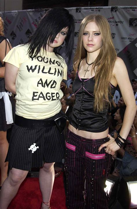 How To Dress Emo For Girls In Middle School