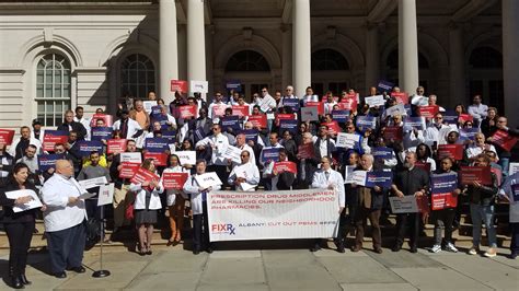 Pharmacists Demand Protections from Prescription Drug Middlemen | amNewYork