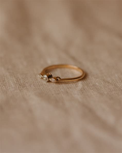 Patience Antique 18ct Gold Diamond Trilogy Ring | Rock n Rose