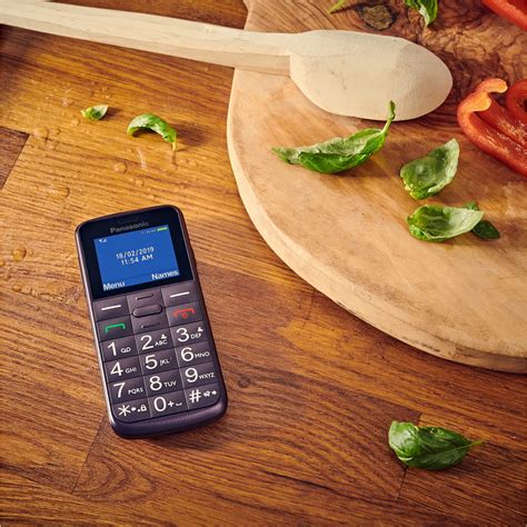 Panasonic KX-TU110 mobilný telefón pre seniorov (prioritné hovory ...