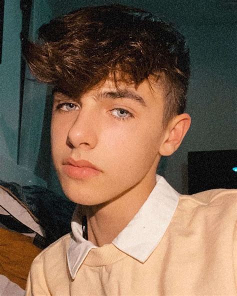 kyle thomas wiki age height girlfriend net worth family parents